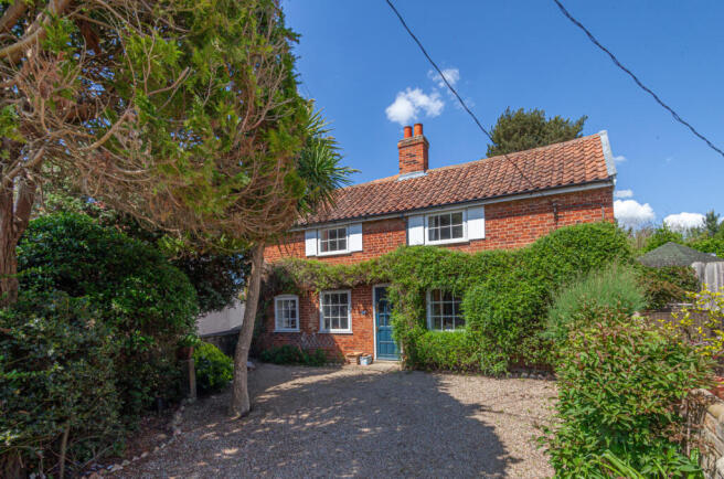 3 Bedroom Detached for Sale