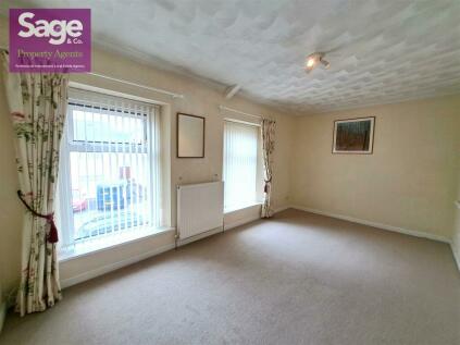 Risca - 3 bedroom terraced house for sale