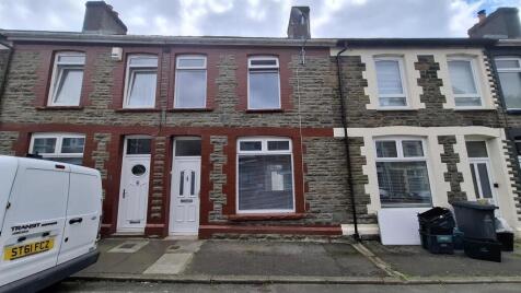 Railway Street, Llanhilleth, Abertillery
