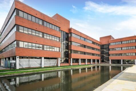 Aylesbury, Buckinghamshire, HP21