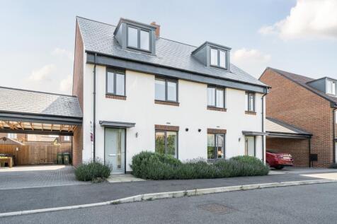 Weston Turville, Aylesbury, Buckinghamshire, HP22