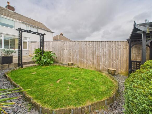 CAM02089G0-PR0512...