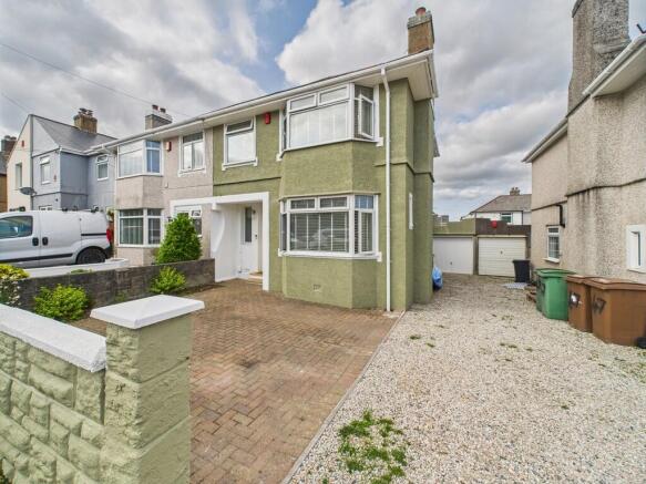 CAM02089G0-PR0546...