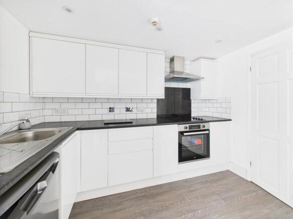 CAM03974G0-PR0194...