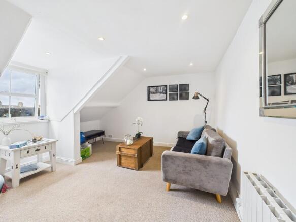 CAM02089G0-PR0559...