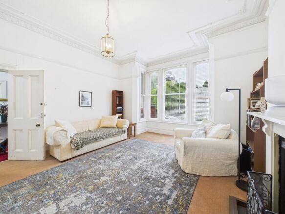 CAM02089G0-PR0564...