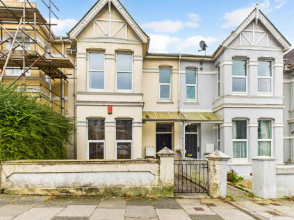 Chestnut Road, Peverell