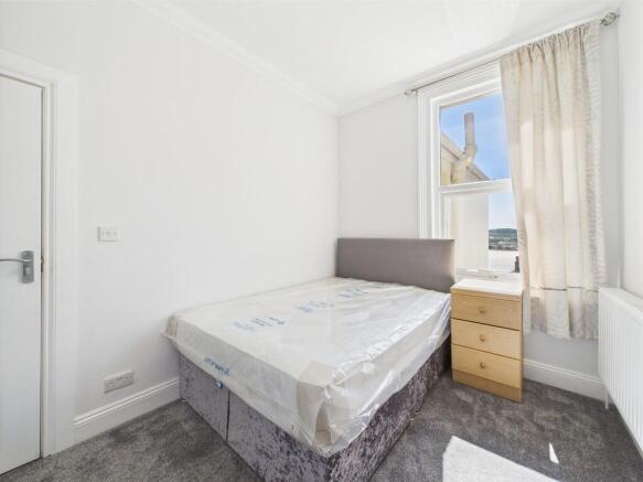 CAM02089G0-PR0482...