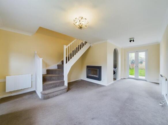 CAM02089G0-PR0209...