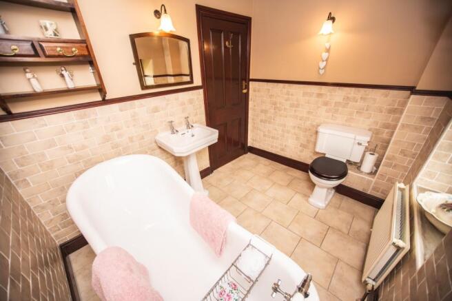 4 Bedroom Detached House For Sale In Milton Barn Wath Road