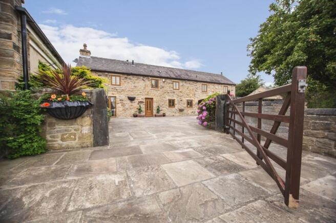 4 Bedroom Detached House For Sale In Milton Barn Wath Road