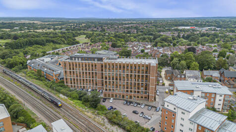 Ziggurat House, 25 Grosvenor Road, St. Albans, Hertfordshire