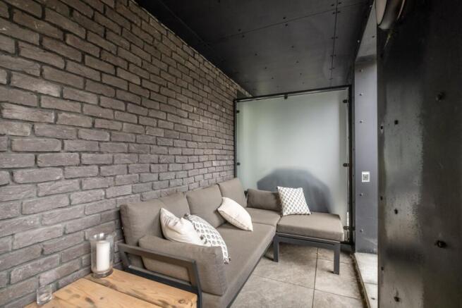 Flat-1-9D-Ravensb...