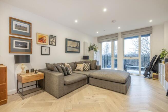 7-Garratt-Apartme...
