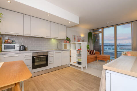 West Point, Wellington Street