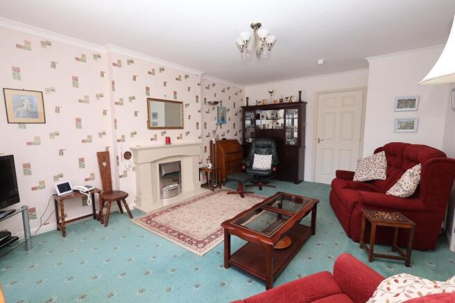 Lounge Additional