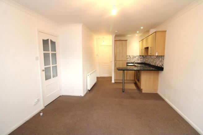 Lounge/Kitchen
