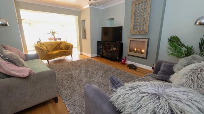 Lounge Additional