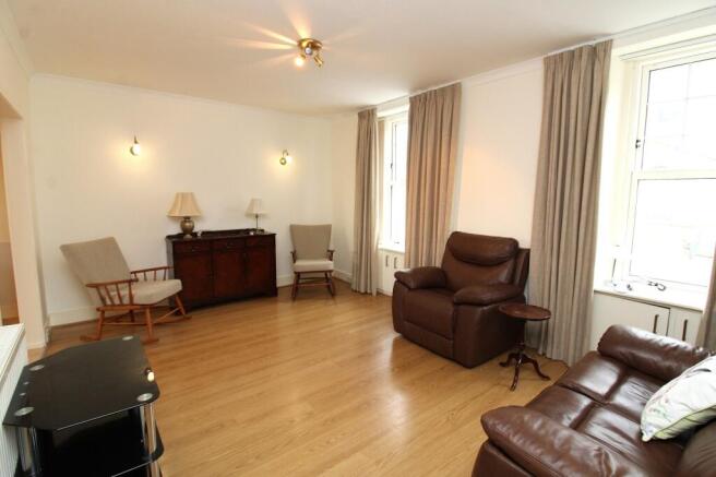 Lounge Additional
