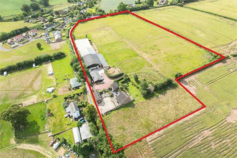 Hereford - 3 bedroom equestrian facility for sale