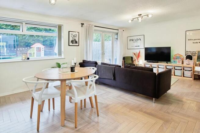 Lounge/dining Room