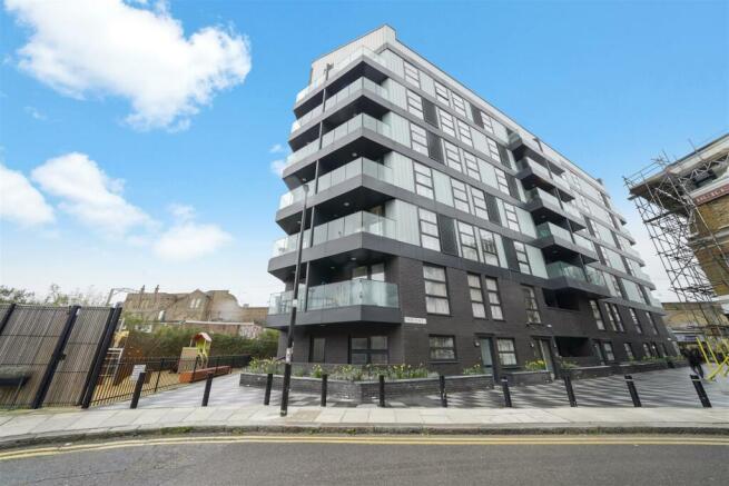 Apartment 704, Margerie Court - e7tuPO4By2jHKh79Bm