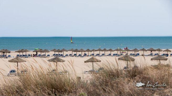 ISLA CANELA BEACH