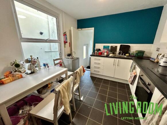Kitchen 2