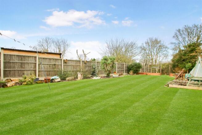TOP GARDEN