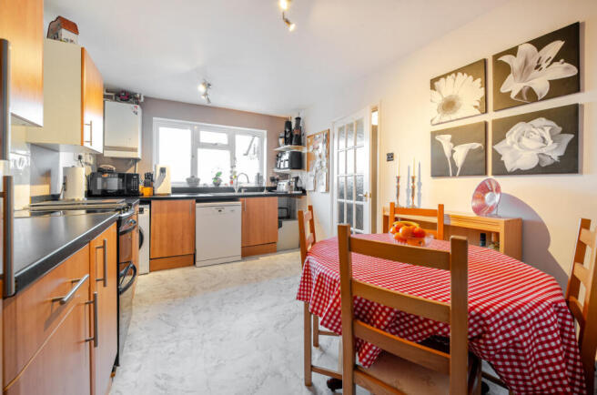 Kitchen / Diner