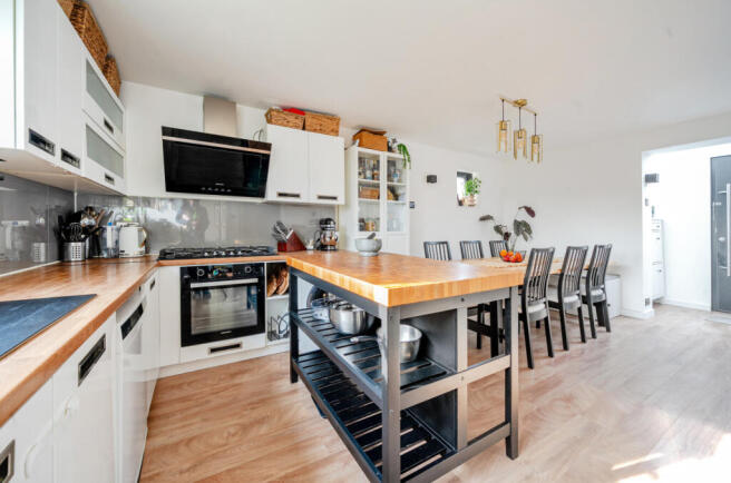 Kitchen / Diner