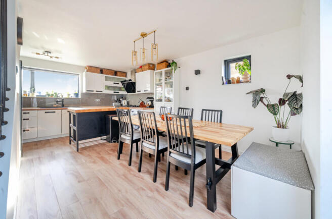 Kitchen / Diner