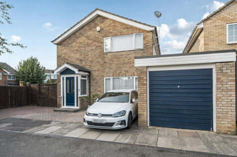 Radburn Court, Dunstable, Bedfordshire