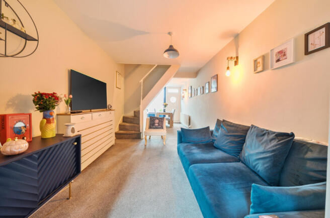 1365966-12-68f238...