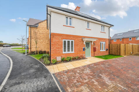 Snowhill Place, Toddington, Dunstable