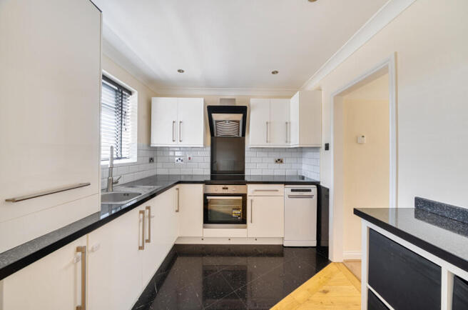 1374874-11-6904ab...