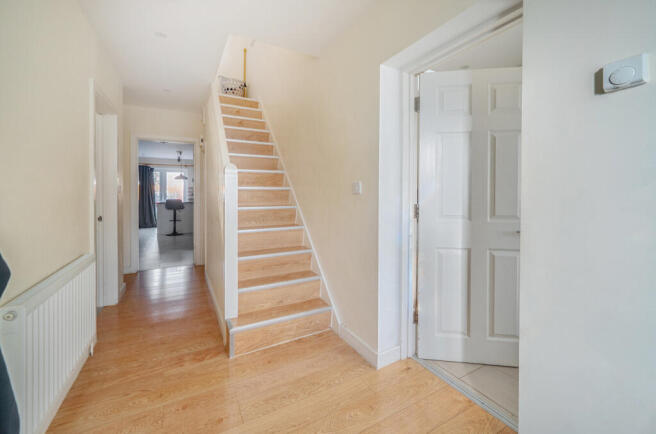 1387287-24-693974...