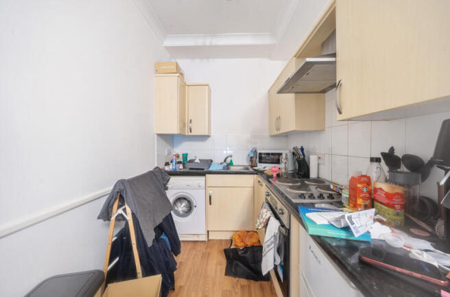 1395473-7-694bc75...