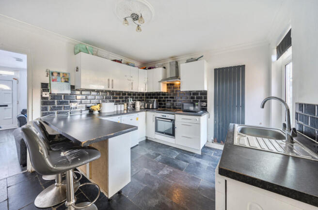 1396869-18-696783...