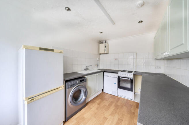 1396326-11-695d09...