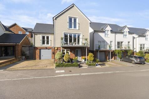 Admiral Walk, Tunbridge Wells