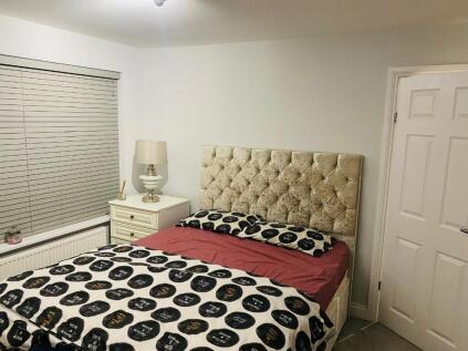 St. Brides Close, Leamington Spa, Warwickshire, CV31