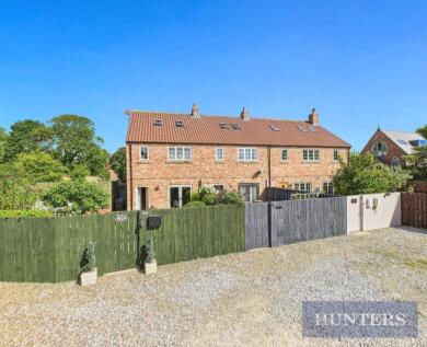 Manor Farm Court, Foxholes, Driffield