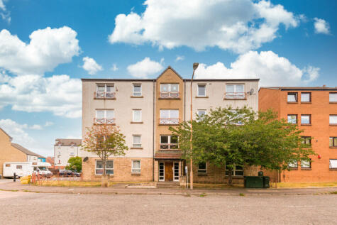 3/1 Westburn Middlefield, Edinburgh, EH14 2TH