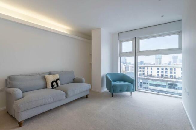 Lliving area