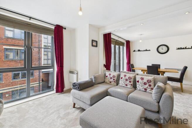 Living/dining room
