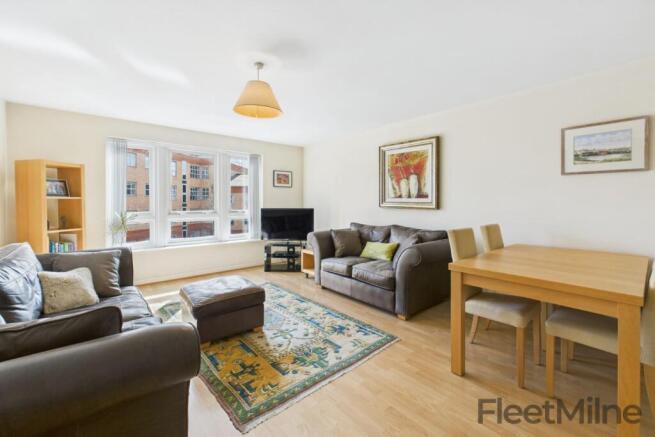 Living/dining room