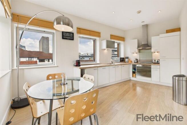 Living/dining room
