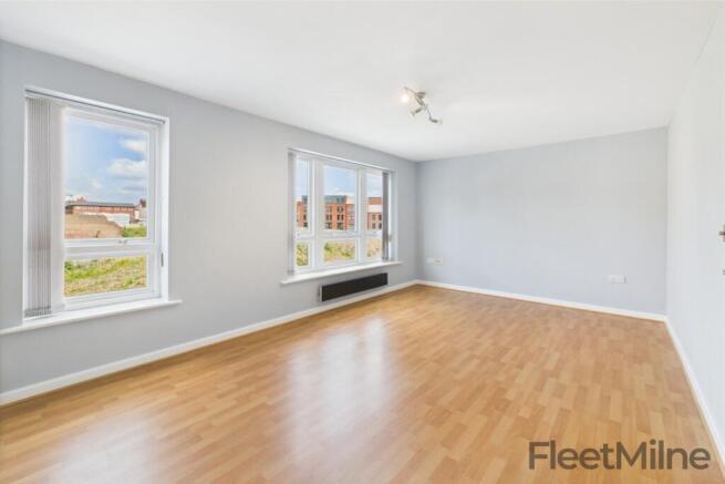 Living/dining room