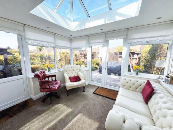 GARDEN ROOM